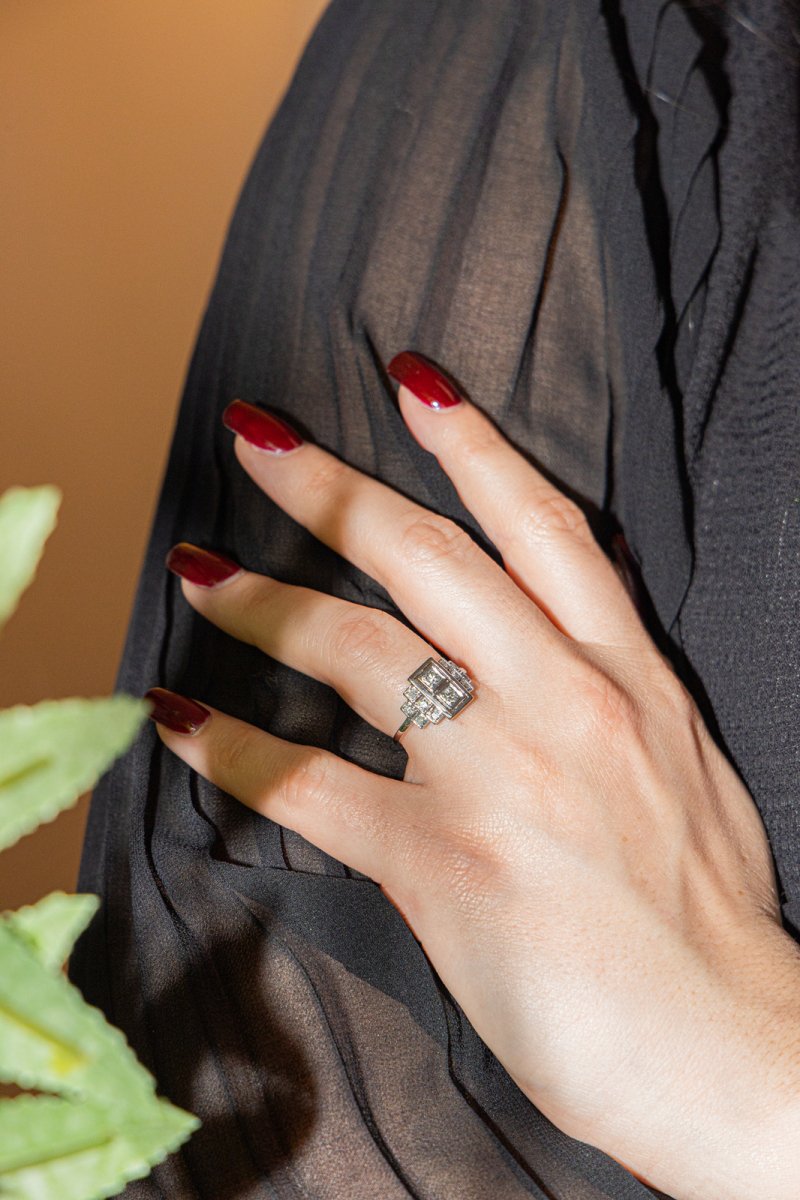 Bague en platine et diamant - Castafiore