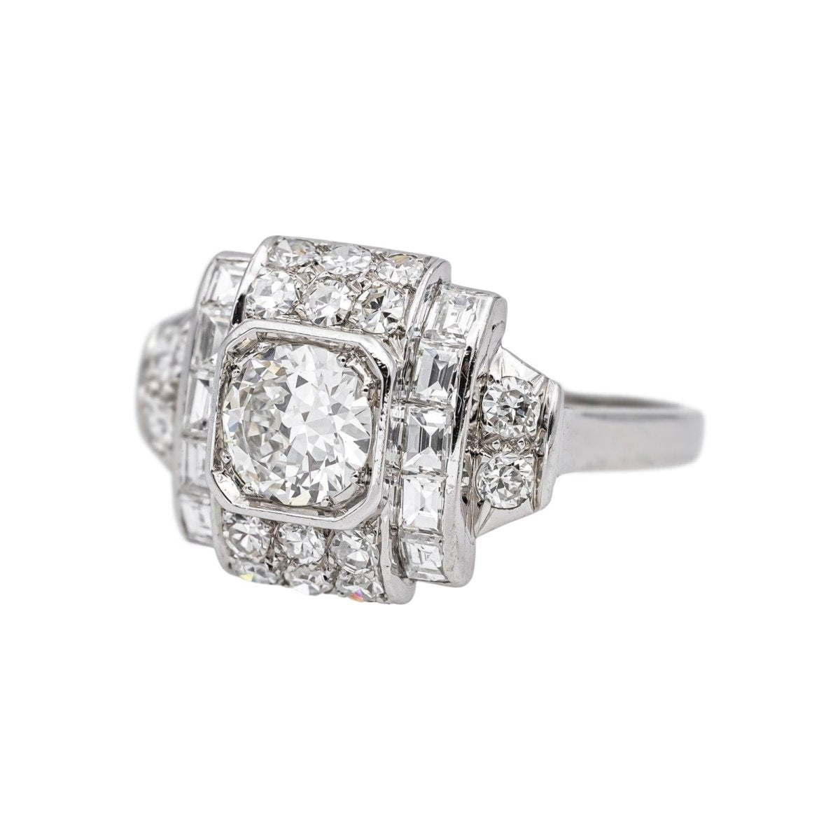 Bague en platine et diamants - Castafiore