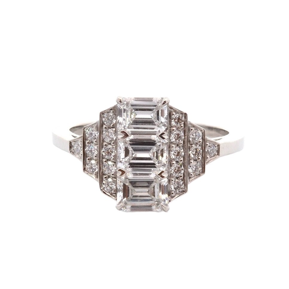 Bague en platine et diamants - Castafiore