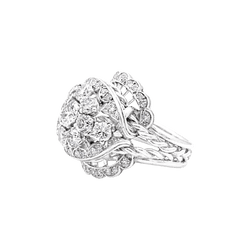 Bague en platine et diamants - Castafiore