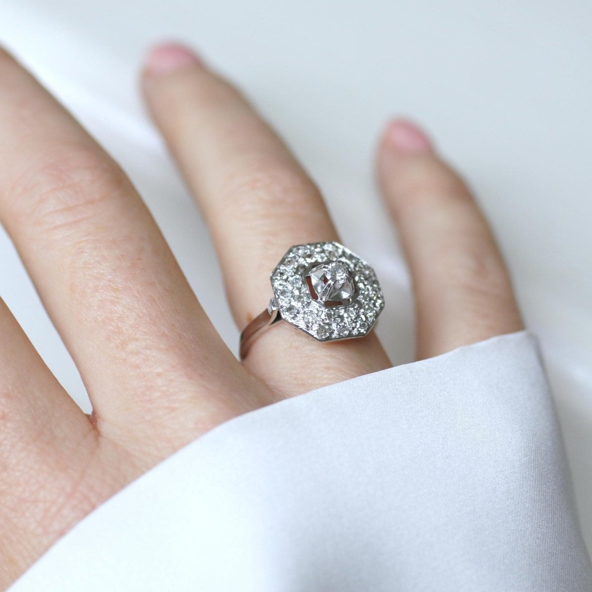 Bague en platine et diamants - Castafiore