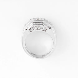 Bague en platine et diamants à gradins - Castafiore