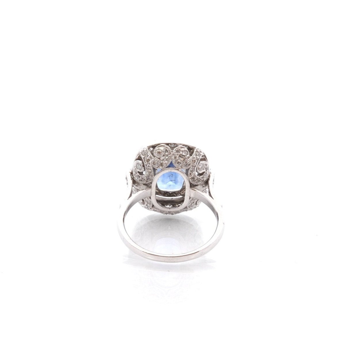 Bague en platine, saphir et diamants - Castafiore
