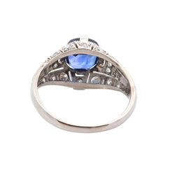 Bague en platine, saphir et diamants - Castafiore