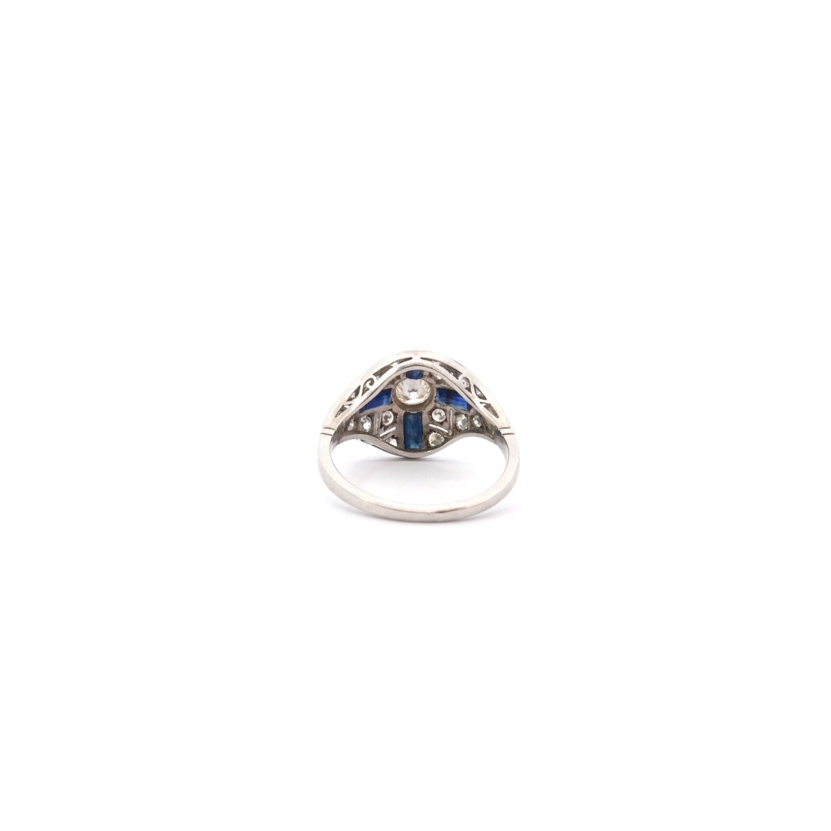 Bague en platine, saphirs et diamants - Castafiore