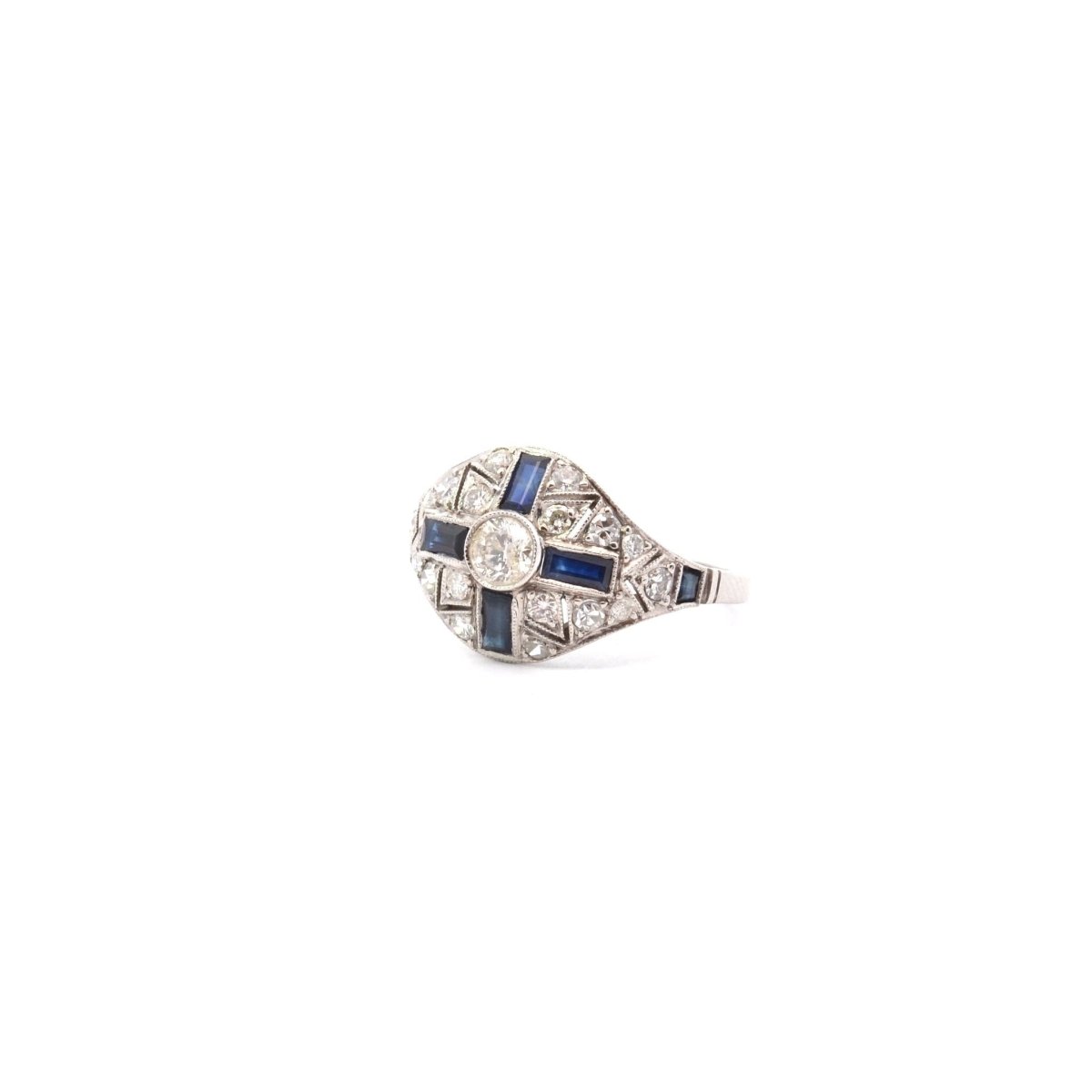 Bague en platine, saphirs et diamants - Castafiore