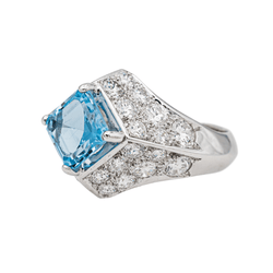 Bague en platine, topaze et diamants - Castafiore