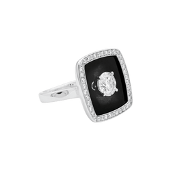Ring Chanel, "Nuit Noire", white gold, enamel, diamond 1.01 carat.