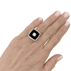 Ring Chanel, "Nuit Noire", white gold, enamel, diamond 1.01 carat.