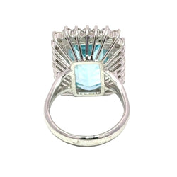 Bague Entourage en or blanc, aigue-marine et diamants - Castafiore
