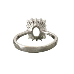Bague Entourage en or blanc, aigue - marine et diamants - Castafiore