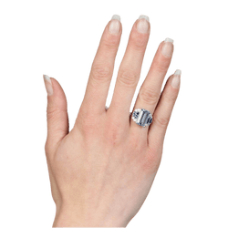 Bague Entourage en or blanc, aigue - marine, saphirs et diamants - Castafiore