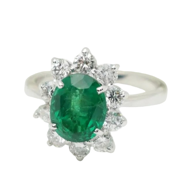 Bague entourage en or blanc, émeraude de Zambie et diamants - Castafiore