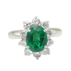 Bague entourage en or blanc, émeraude de Zambie et diamants - Castafiore