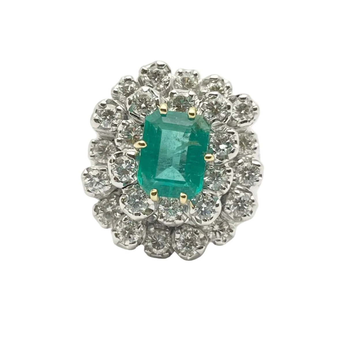 Bague Entourage en or blanc, émeraude et diamants - Castafiore