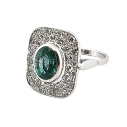 Bague Entourage en or blanc, émeraude et diamants - Castafiore