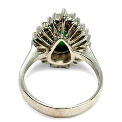 Bague Entourage en or blanc, émeraude, et diamants - Castafiore