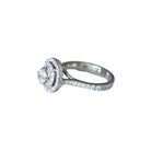 Bague entourage en or blanc et diamant - Castafiore