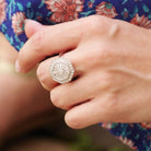 Bague Entourage en or blanc et diamant - Castafiore