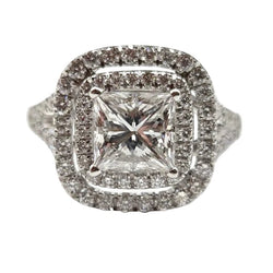 Bague Entourage en or blanc et diamants - Castafiore