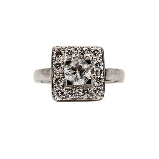 Bague Entourage en or blanc et diamants - Castafiore