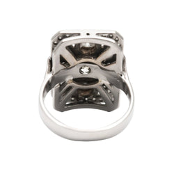Bague Entourage en or blanc et diamants - Castafiore
