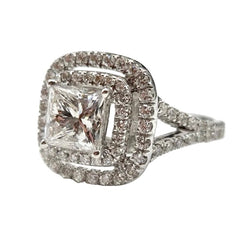 Bague Entourage en or blanc et diamants - Castafiore