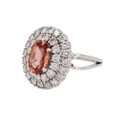 Bague Entourage en or blanc, grenat et diamants - Castafiore