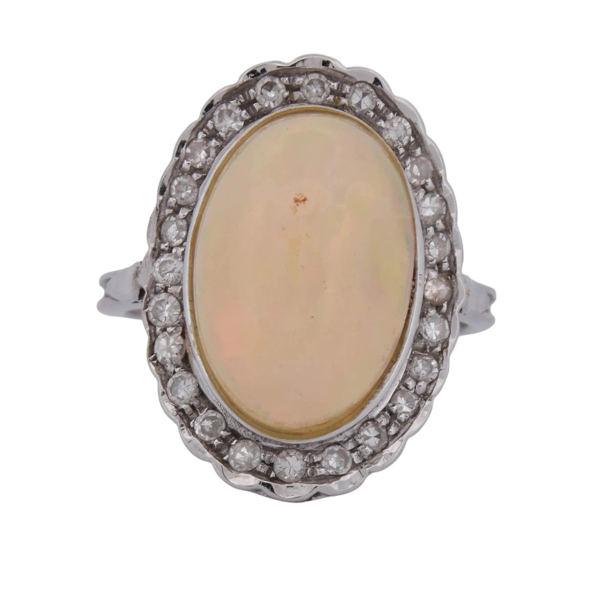 Bague Entourage en or blanc, opale et diamants - Castafiore