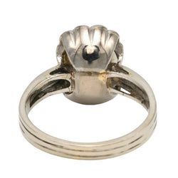 Bague Entourage en or blanc, perle et diamants - Castafiore