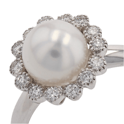 Bague Entourage en or blanc, perle et diamants - Castafiore
