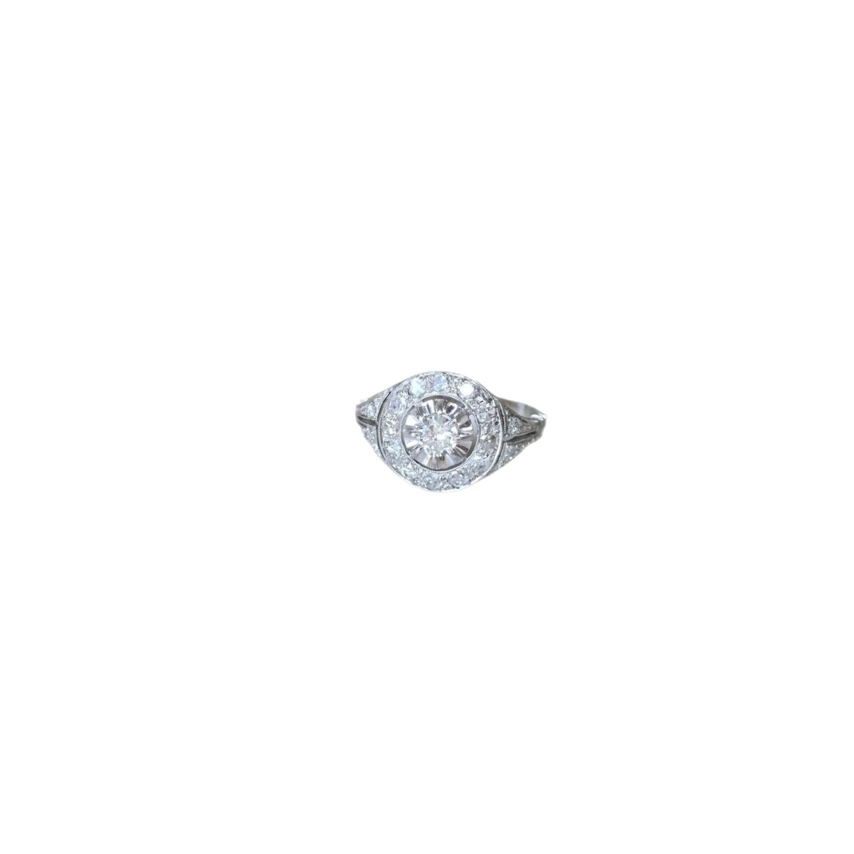 Bague Entourage en or blanc, platine et diamant - Castafiore