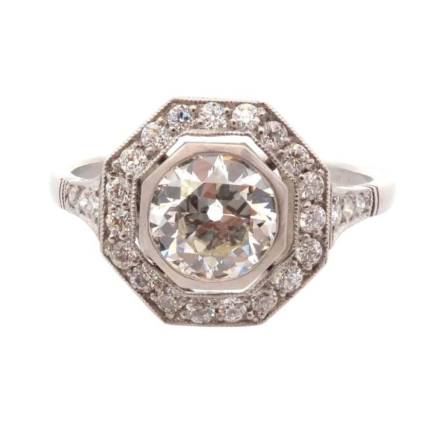 Bague Entourage en or blanc, platine et diamants - Castafiore