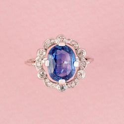 Bague Entourage en or blanc, platine, saphir et diamants