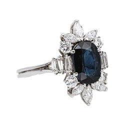 Ring Sapphire white gold surround