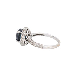 Bague Entourage en or blanc, saphir et diamants - Castafiore