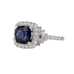 Bague Entourage en or blanc, saphir et diamants - Castafiore