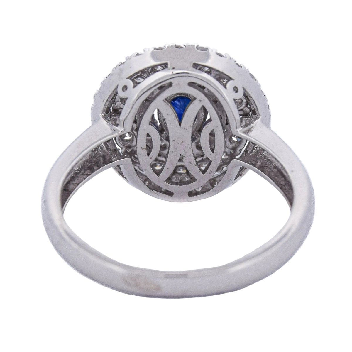 Bague Entourage en or blanc, saphir et diamants - Castafiore