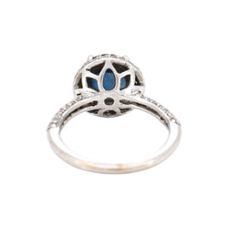 Bague Entourage en or blanc, saphir et diamants - Castafiore