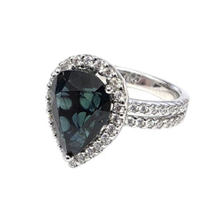 Bague Entourage en or blanc, saphir et diamants - Castafiore