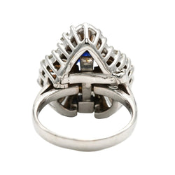 Bague Entourage en or blanc, saphir et diamants - Castafiore