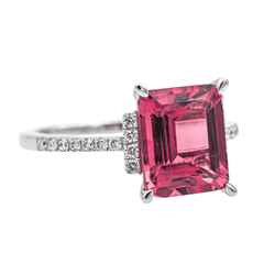 Bague Entourage en or blanc, tourmaline et diamants - Castafiore