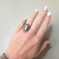 Bague Entourage en or jaune, argent, camée et diamants - Castafiore