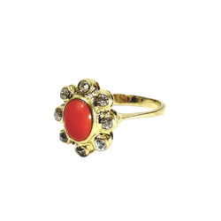 Bague Entourage en or jaune, corail et diamants - Castafiore