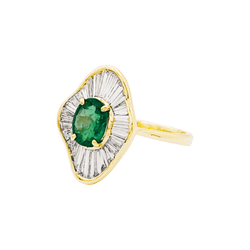 Bague Entourage en or jaune, émeraude et diamants - Castafiore