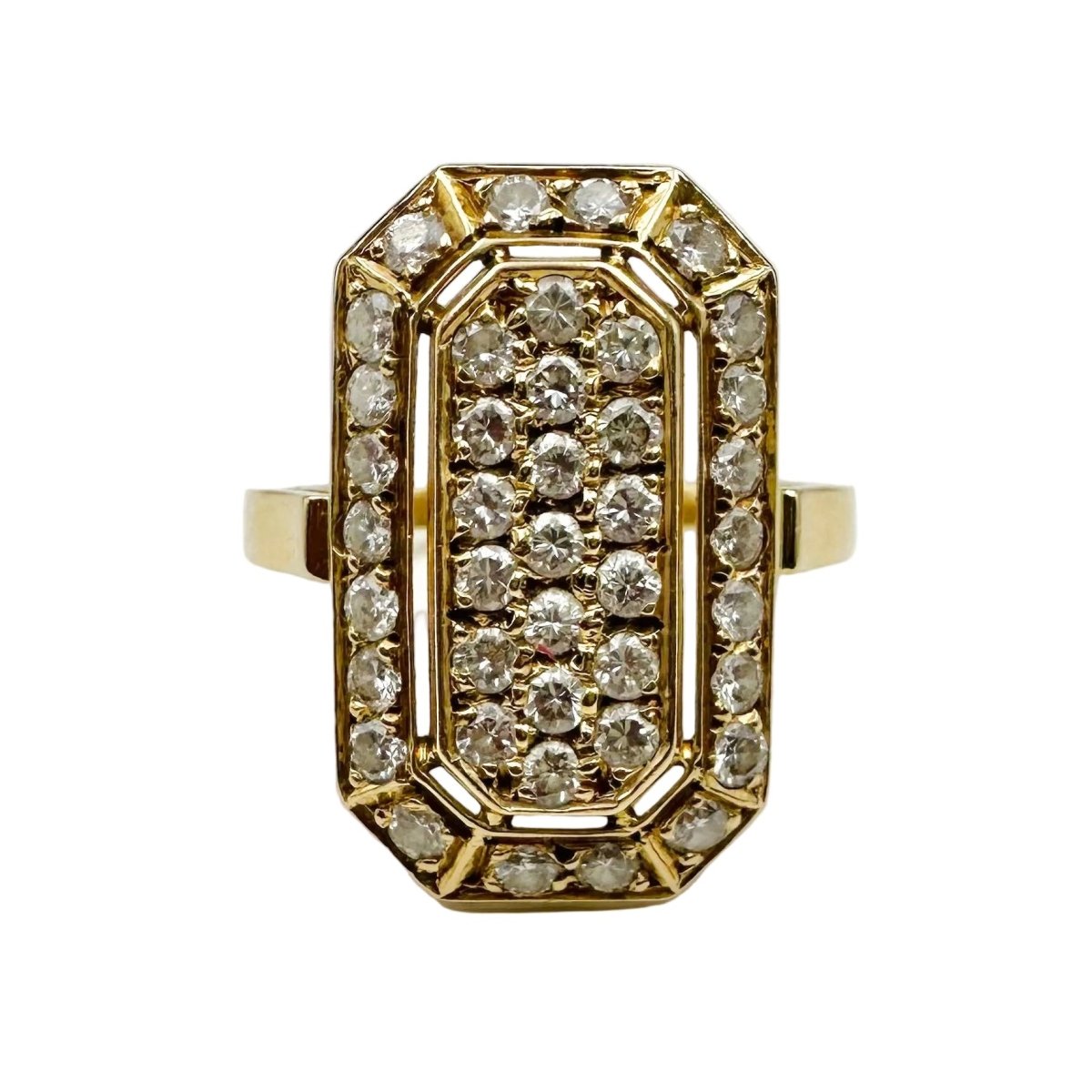 Bague Entourage en or jaune et diamants - Castafiore