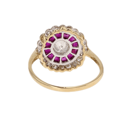 Bague Entourage en or jaune, or blanc, rubis et diamants - Castafiore