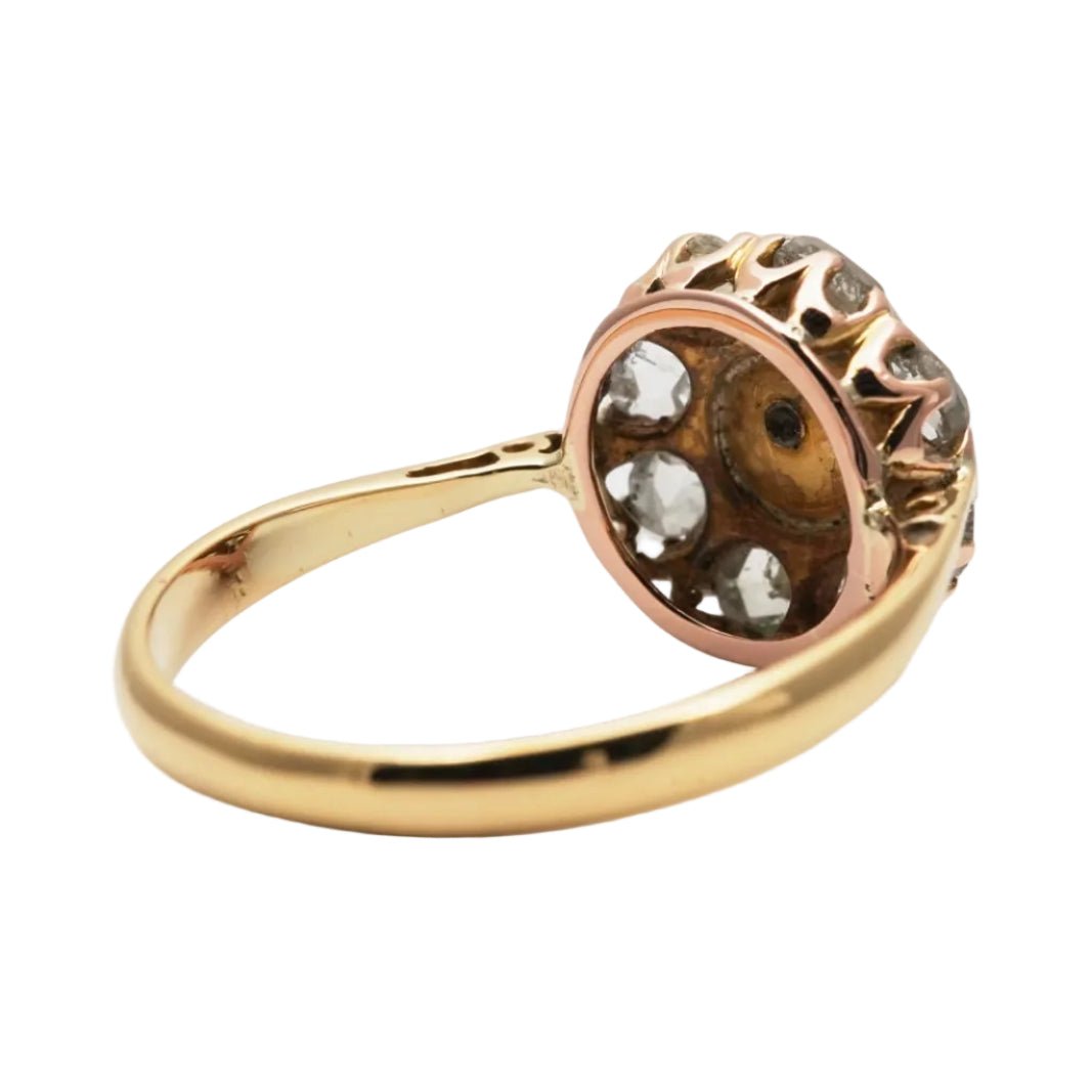 Bague Entourage en or jaune, perle et diamants - Castafiore