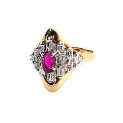 Bague Entourage en or jaune, rubis et diamants - Castafiore