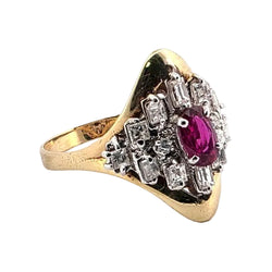 Bague Entourage en or jaune, rubis et diamants - Castafiore